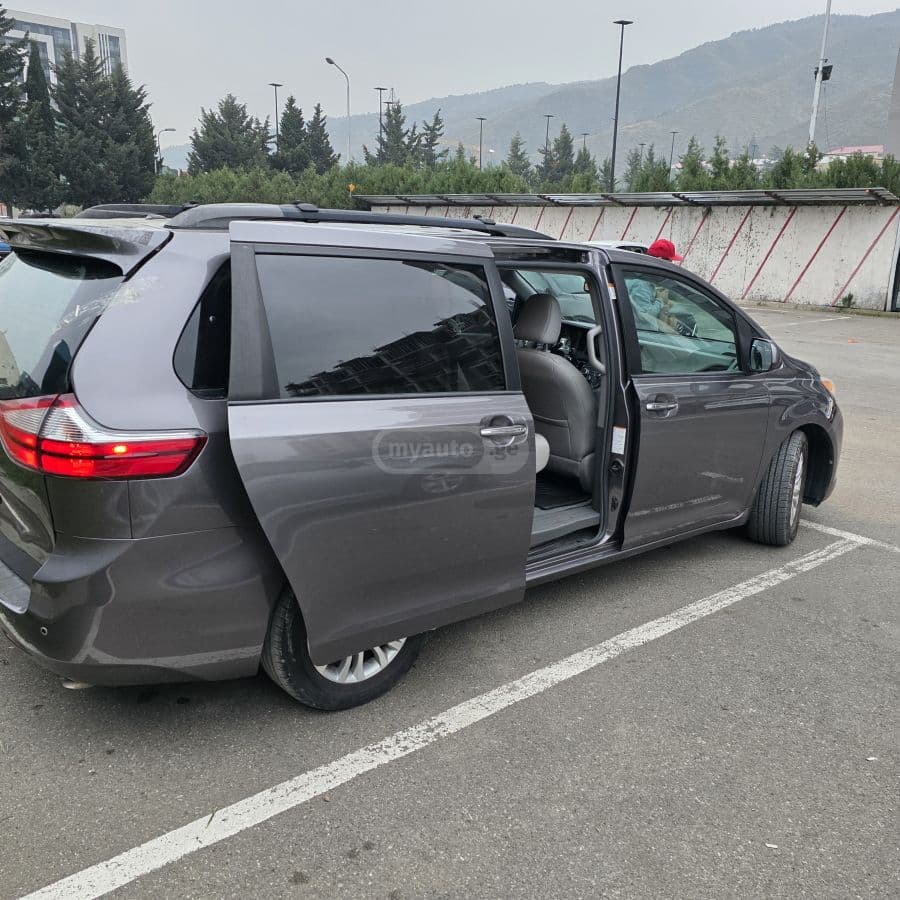 Toyota Toyota — фото 2