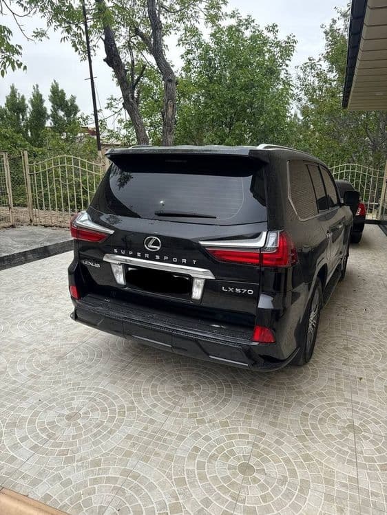 Lexus Другая модель — фото 3