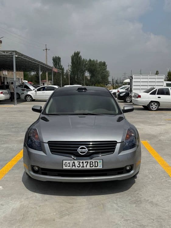 Nissan Другая модель — фото 3