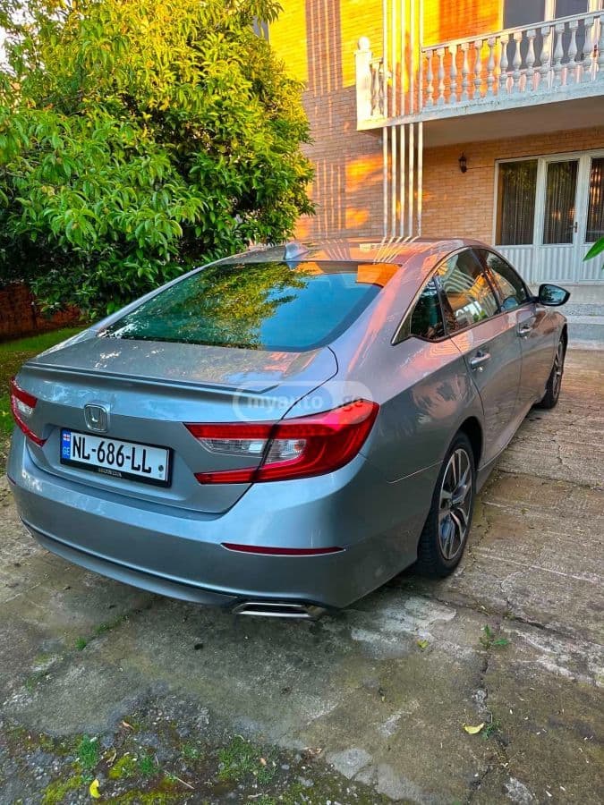 Honda Honda — фото 3